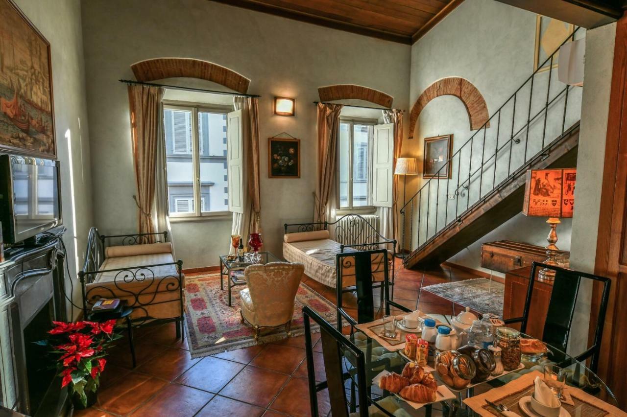 Apartment Romantic Terrace Florenz